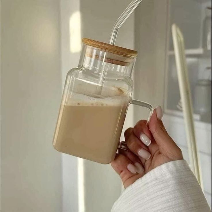 Boro silicate Mason Jar with Glass Straw