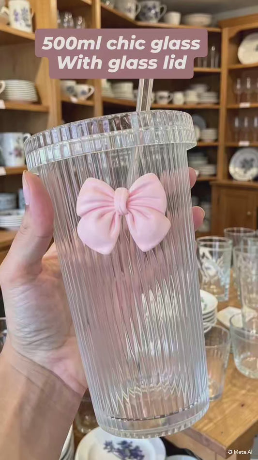 Glass tumbler with glass lid