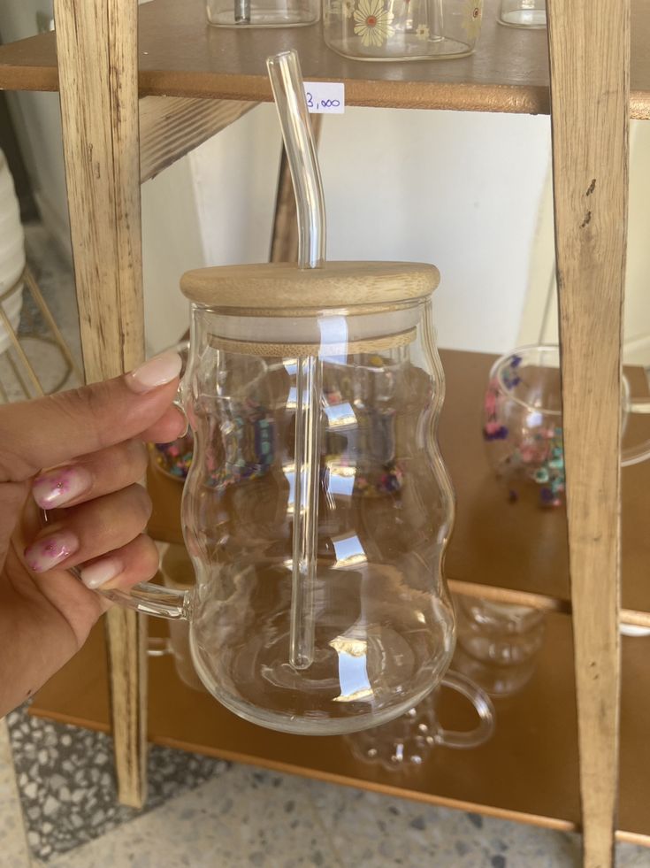 Bubble glass with handle