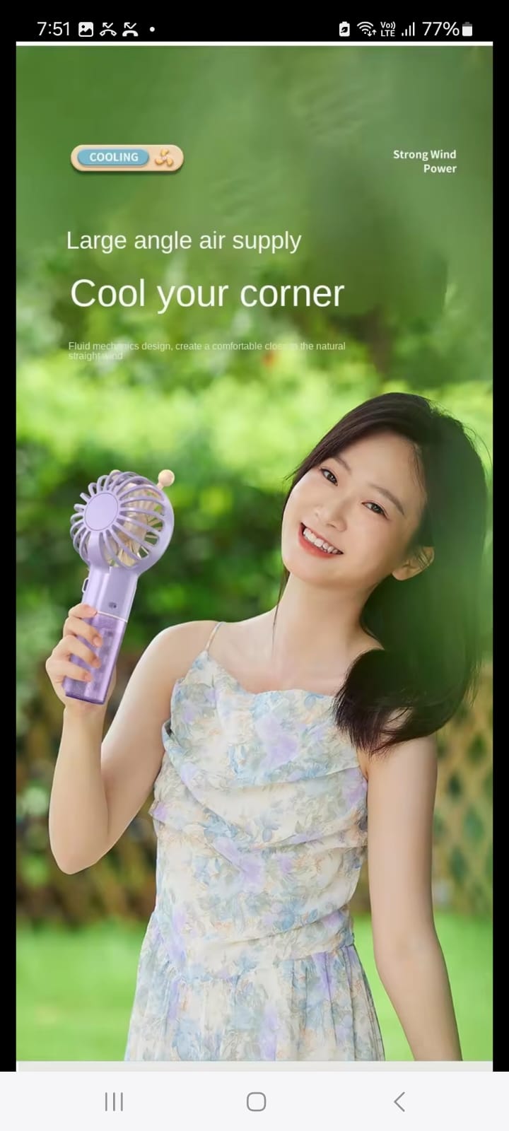 Hand fan with mist